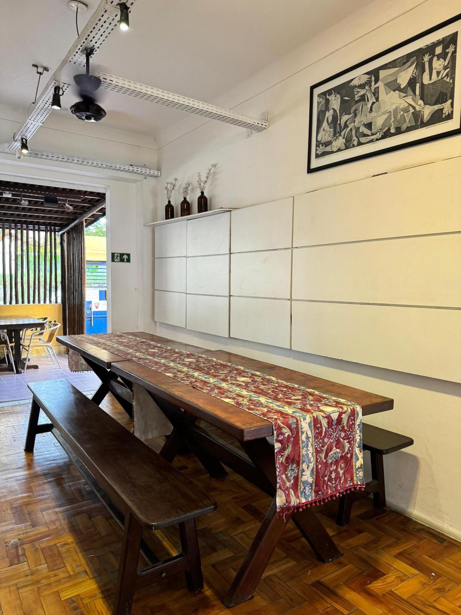 Albergaria Hostel Форталеза Экстерьер фото